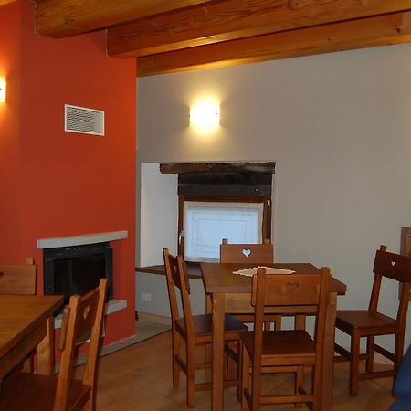 Il Nocciolo Bed and Breakfast Bard Buitenkant foto