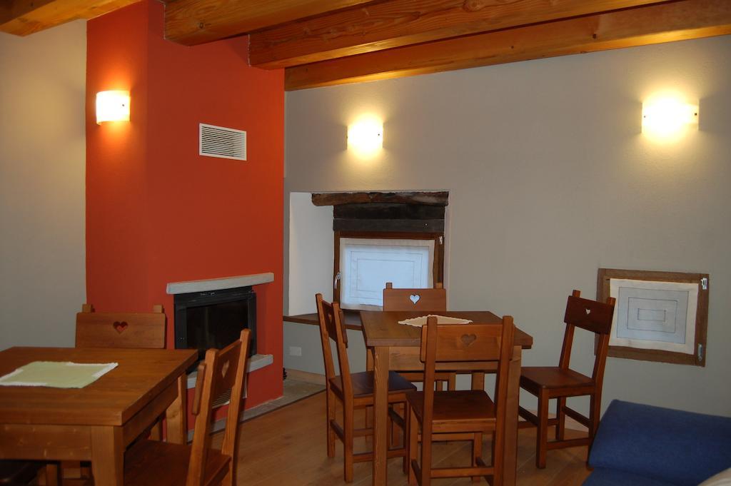 Il Nocciolo Bed and Breakfast Bard Buitenkant foto
